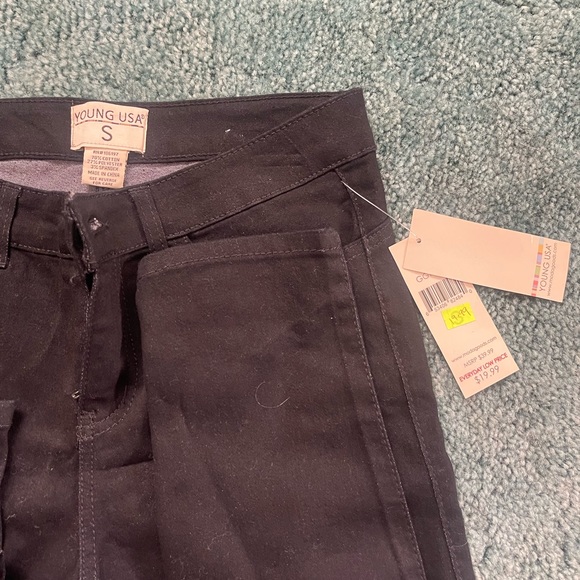 Women’s Black Skinny Jeans - NWT - Picture 2 of 5